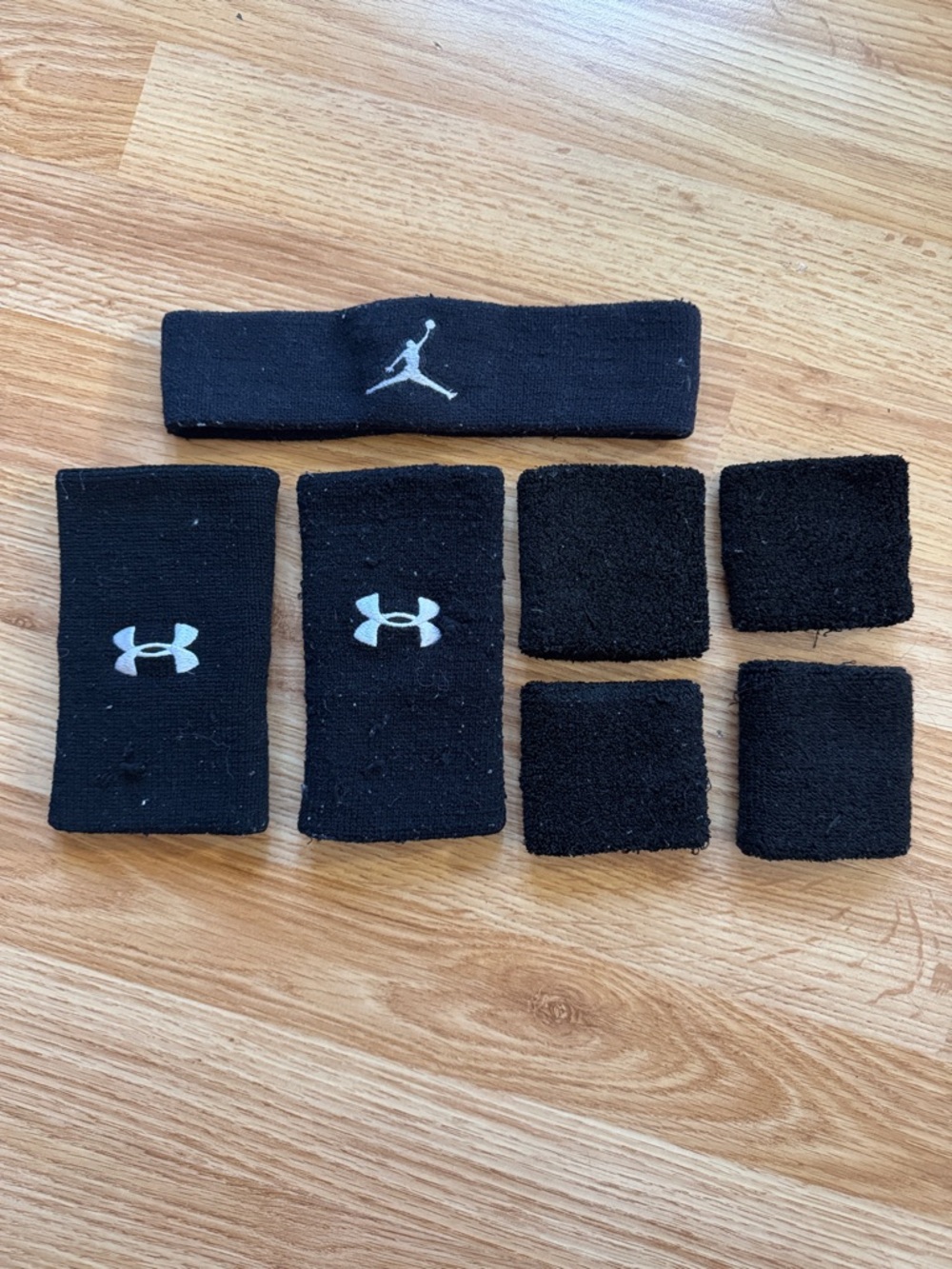 Misc Brand Sweatband Bundle ✨